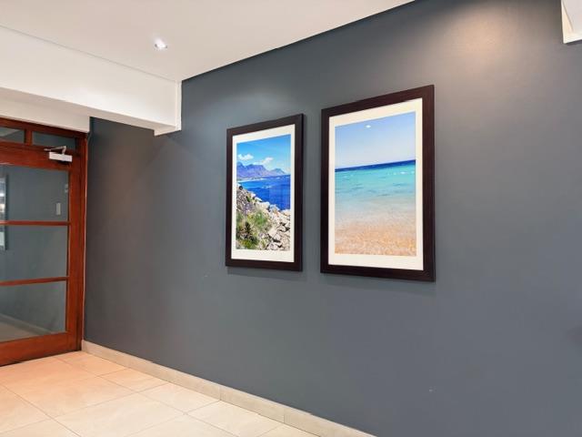 To Let 2 Bedroom Property for Rent in Three Anchor Bay Western Cape